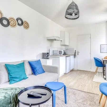 Emmanuel 2 Holiday home Pierrefitte-sur-Seine