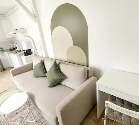 Emmanuel 2 Holiday home